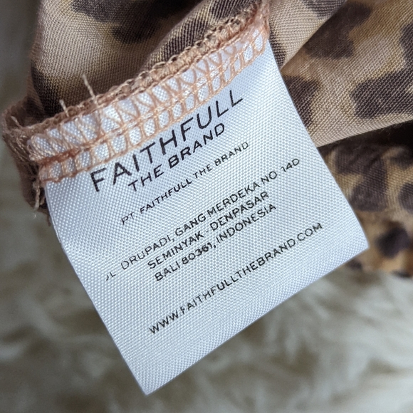 EUC Faithfull the Brand Elsa Jumpsuit in Mila Leopard Print - Picture 12 of 16